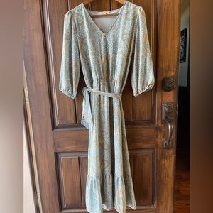 Jane & Delancey Belt Tie Ruffled Bottom Dress Sz Small